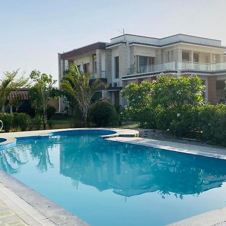 Shakuntlam Farms 4Bhk Jaipur Exterior photo