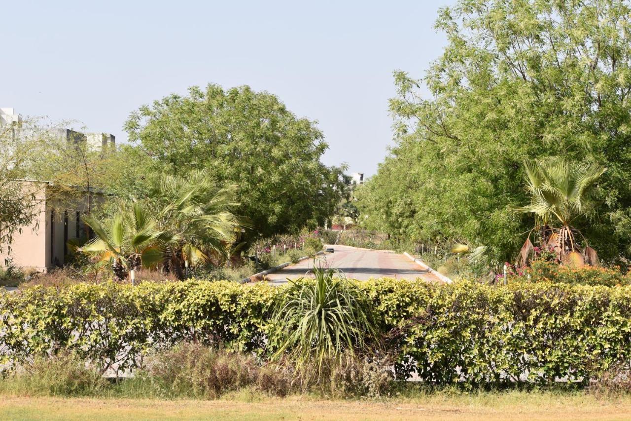 Shakuntlam Farms 4Bhk Jaipur Exterior photo